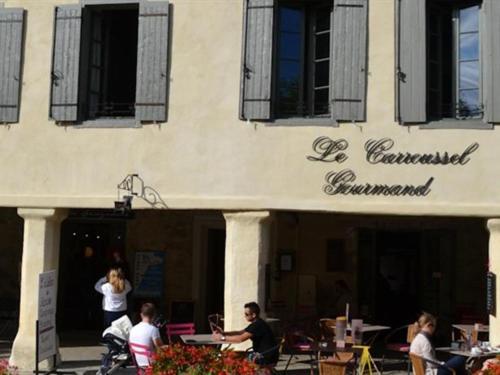 Du Cote De Chez Jeanne Hotel Fources Exterior photo